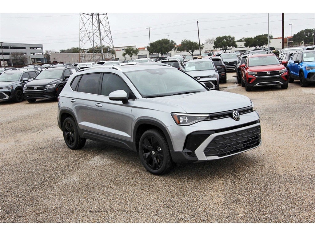 2025 Volkswagen Taos 1.5T SE