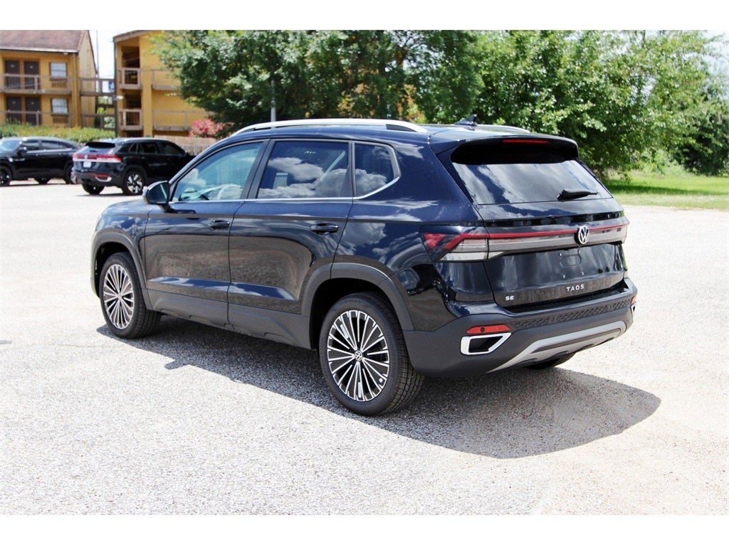 2025 Volkswagen Taos 1.5T SE