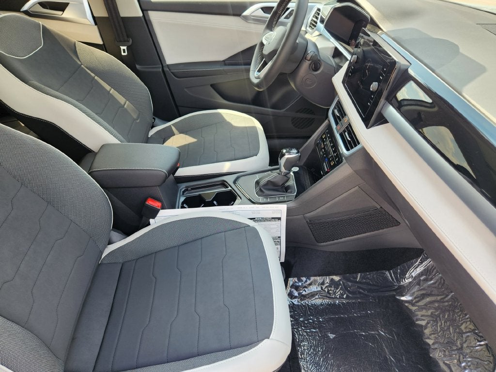 2027 Volkswagen Taos 1.5T SE