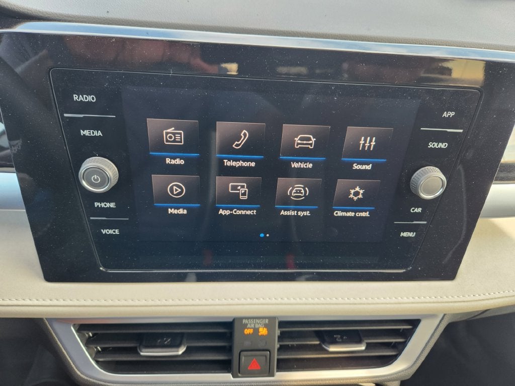 2027 Volkswagen Taos 1.5T SE