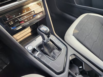 2027 Volkswagen Taos 1.5T SE
