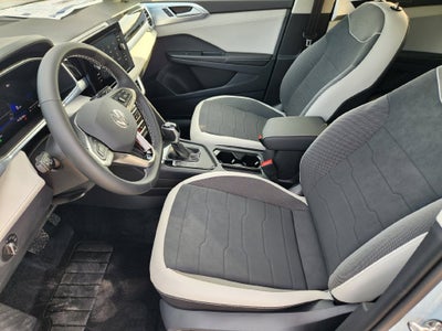 2027 Volkswagen Taos 1.5T SE