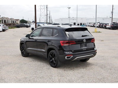 2023 Volkswagen Taos 1.5T SE