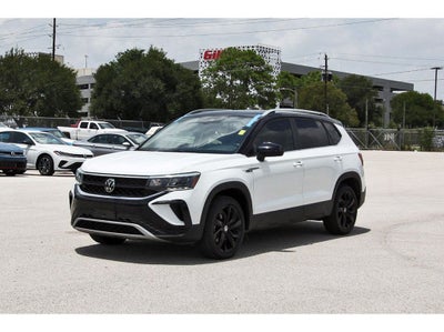 2024 Volkswagen Taos 1.5T SE