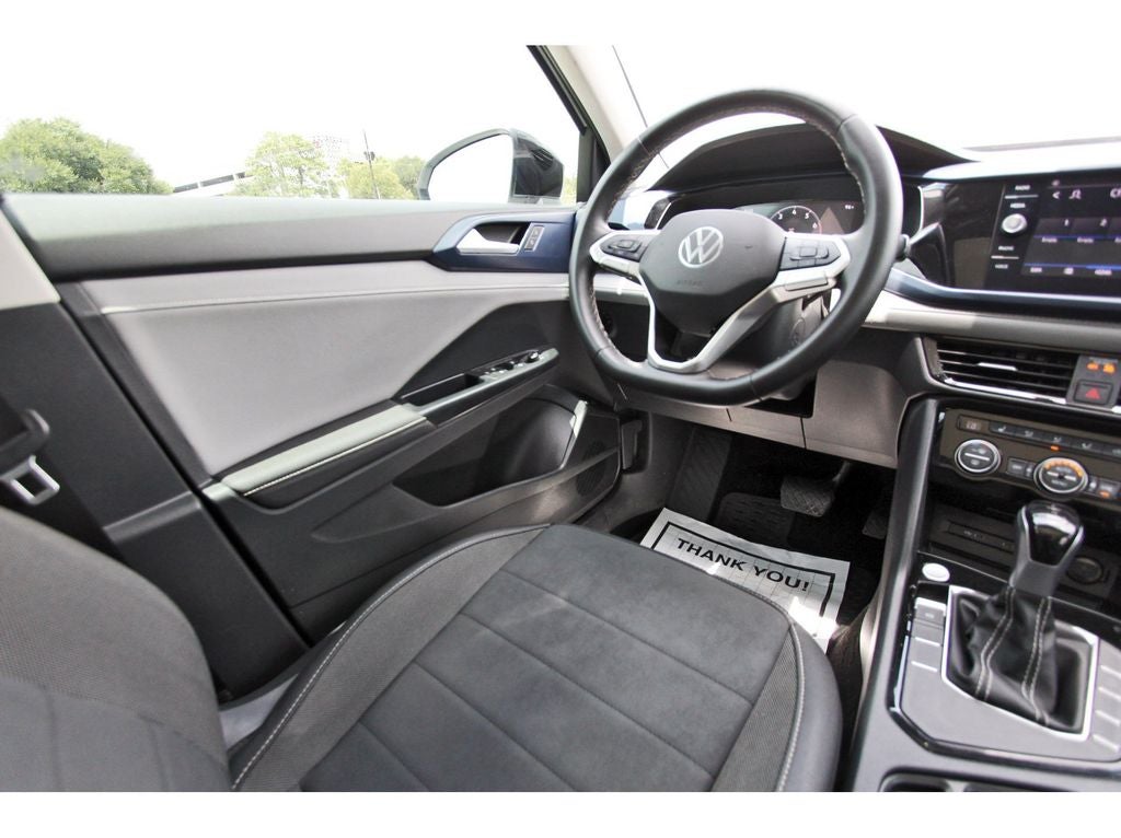2024 Volkswagen Taos 1.5T SE