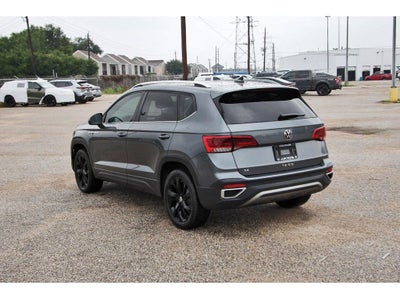 2023 Volkswagen Taos 1.5T SE