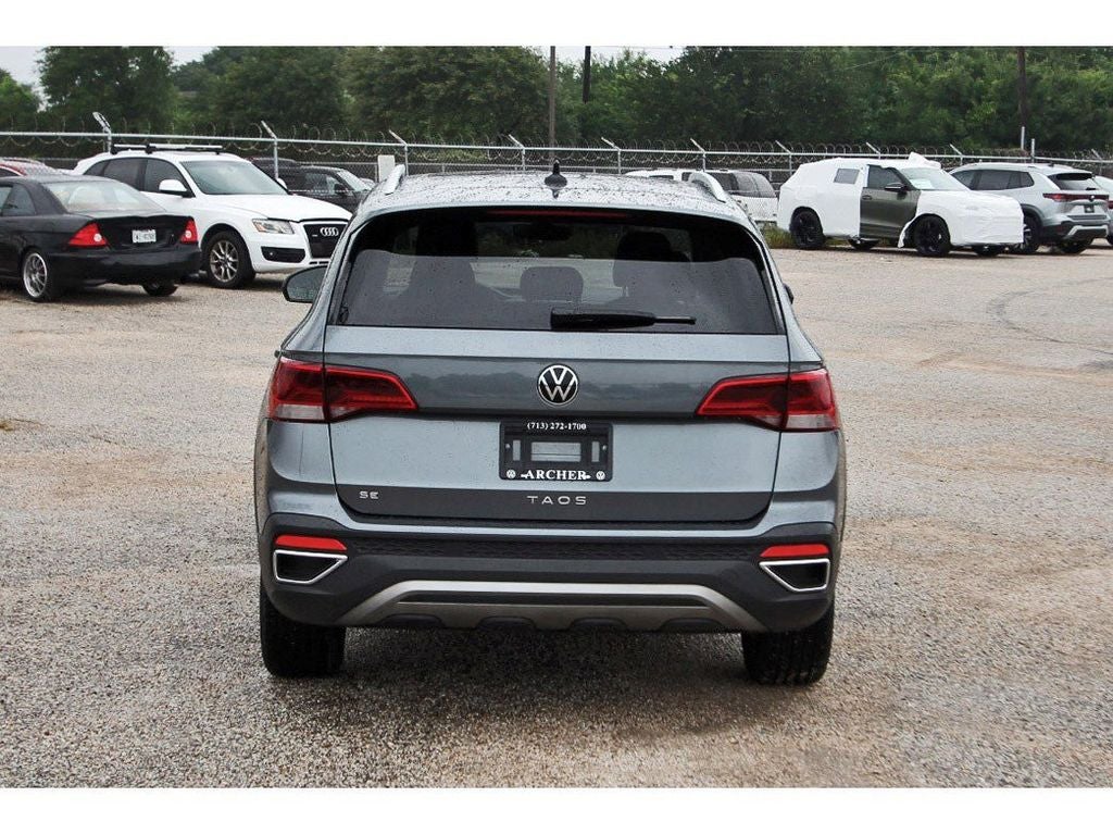 2023 Volkswagen Taos 1.5T SE