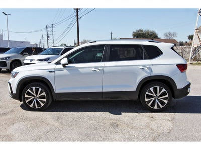 2023 Volkswagen Taos 1.5T SE