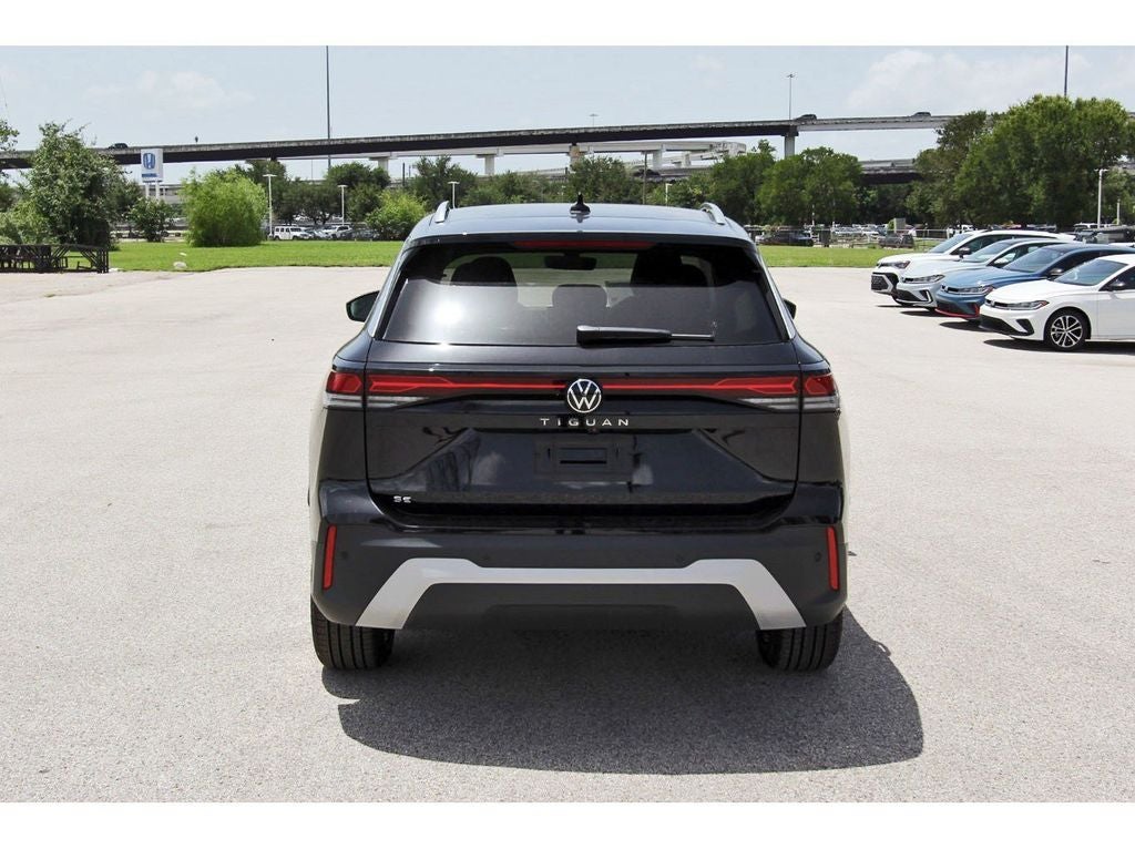 2026 Volkswagen Tiguan 2.0T SE