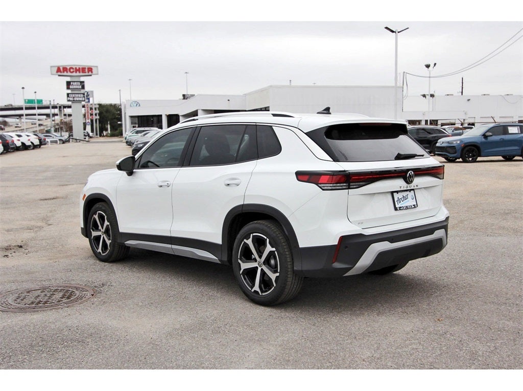 2026 Volkswagen Tiguan 2.0T SE