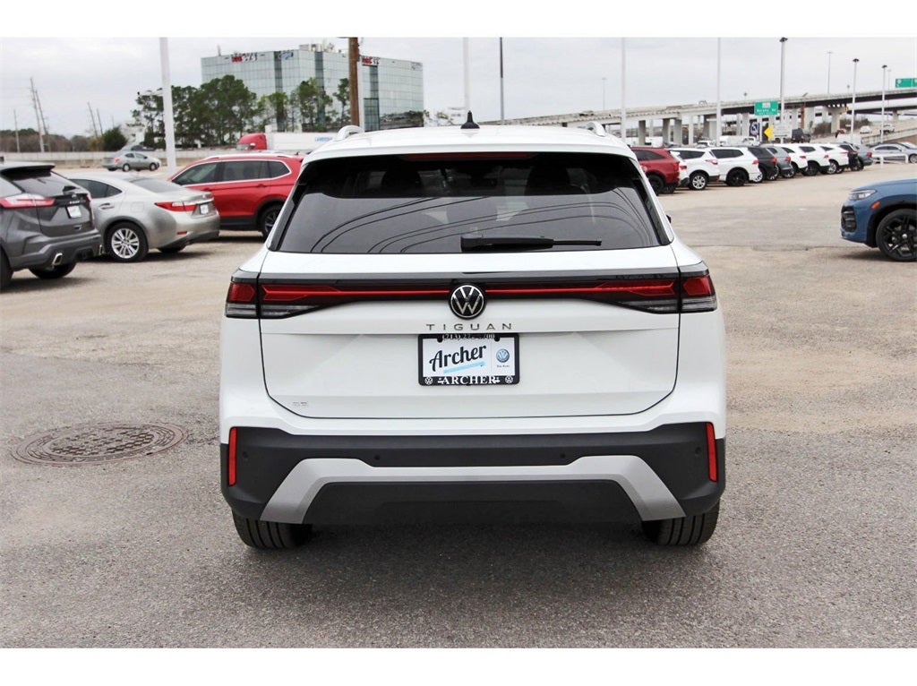 2026 Volkswagen Tiguan 2.0T SE