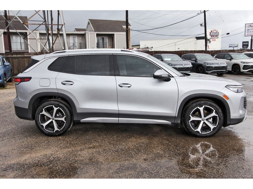 2026 Volkswagen Tiguan 2.0T SE