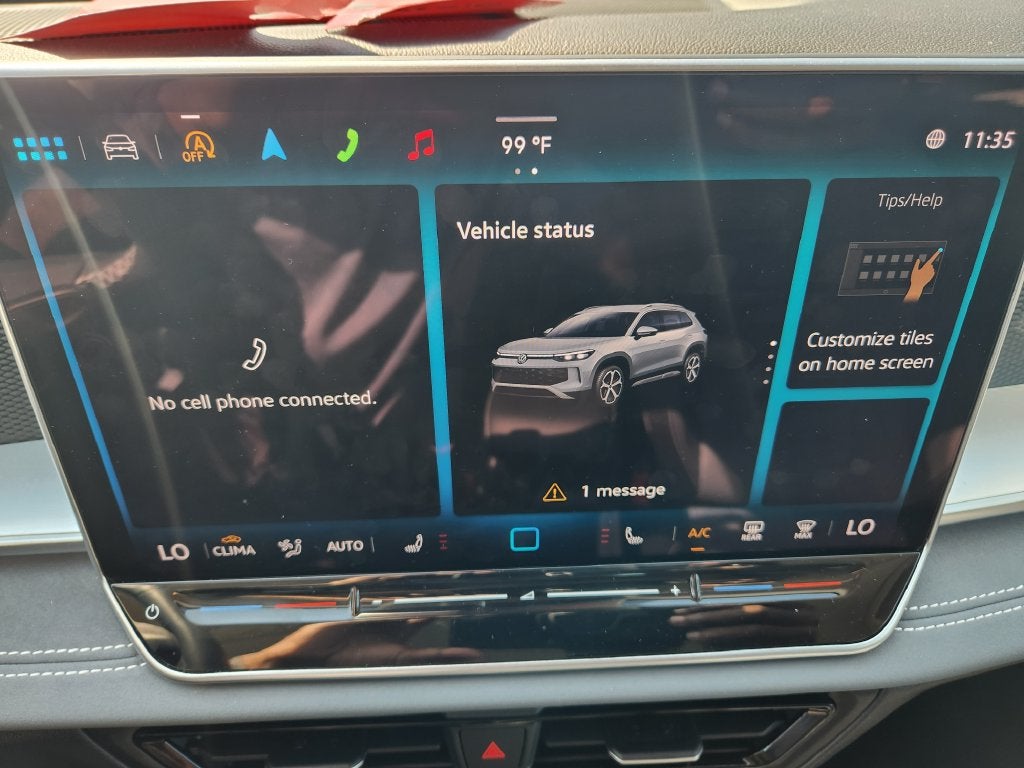 2025 Volkswagen Tiguan 2.0T SE