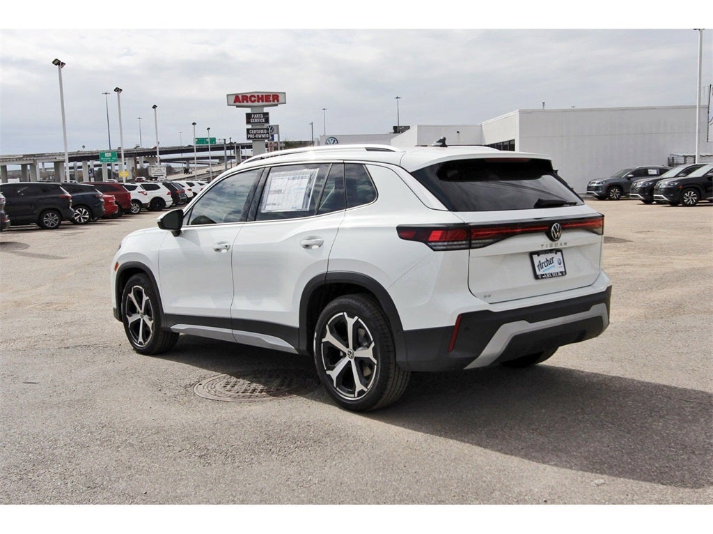 2026 Volkswagen Tiguan 2.0T SE