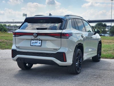 2026 Volkswagen Tiguan SE R-Line Black