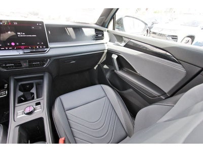 2025 Volkswagen Tiguan 2.0T SE R-Line Black