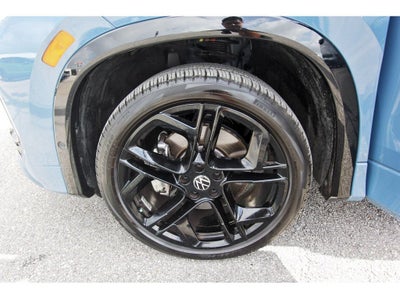 2025 Volkswagen Tiguan 2.0T SE R-Line Black