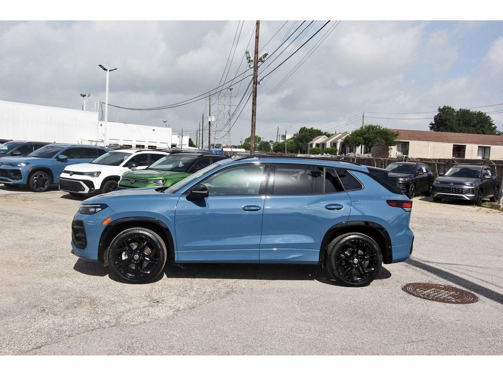 2025 Volkswagen Tiguan 2.0T SE R-Line Black