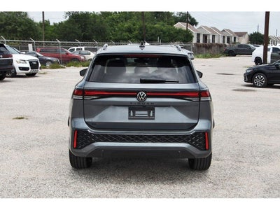 2026 Volkswagen Tiguan 2.0T SE R-Line Black