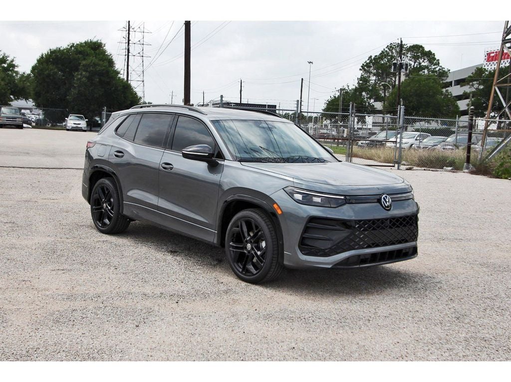 2026 Volkswagen Tiguan 2.0T SE R-Line Black