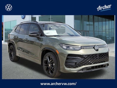 2026 Volkswagen Tiguan 2.0T SE R-Line Black