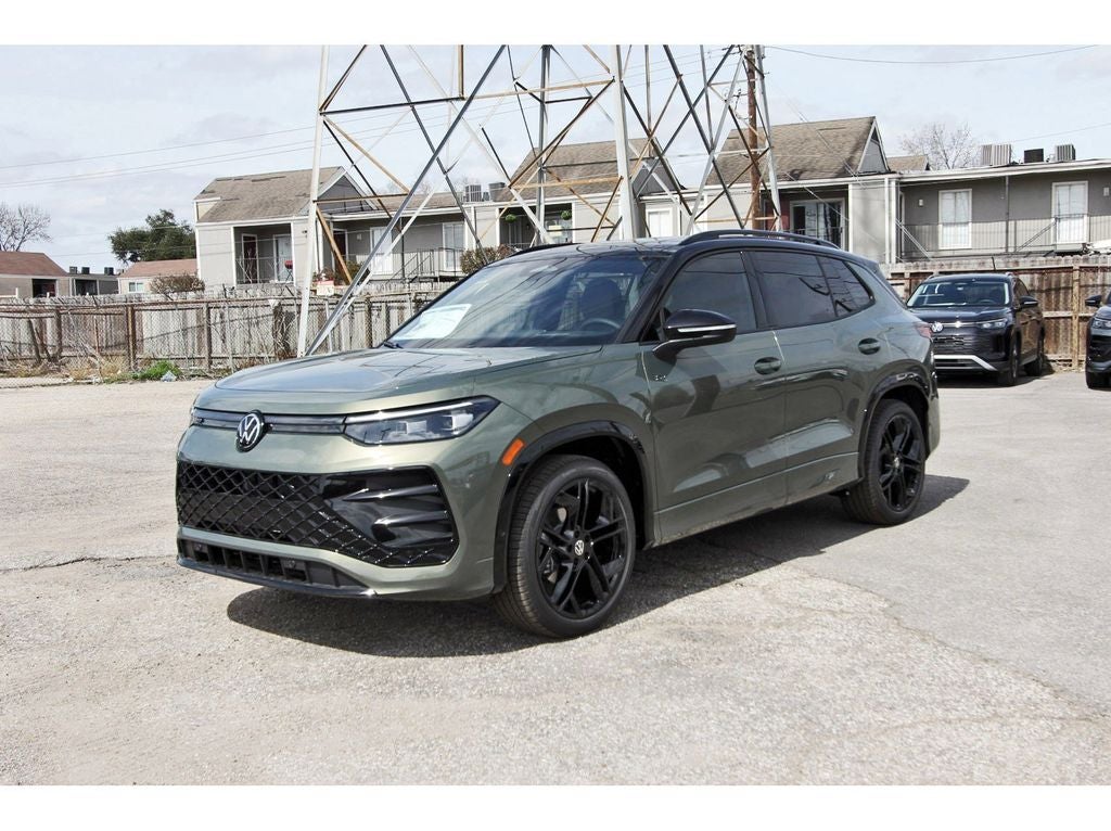 2026 Volkswagen Tiguan 2.0T SE R-Line Black