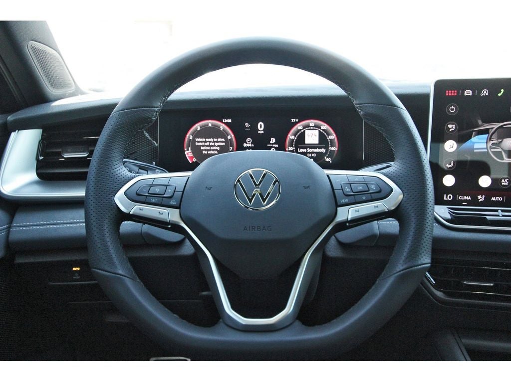 2026 Volkswagen Tiguan 2.0T SE R-Line Black