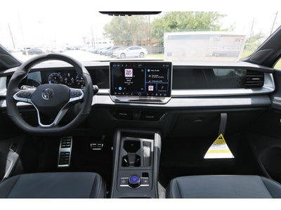 2026 Volkswagen Tiguan 2.0T SE R-Line Black