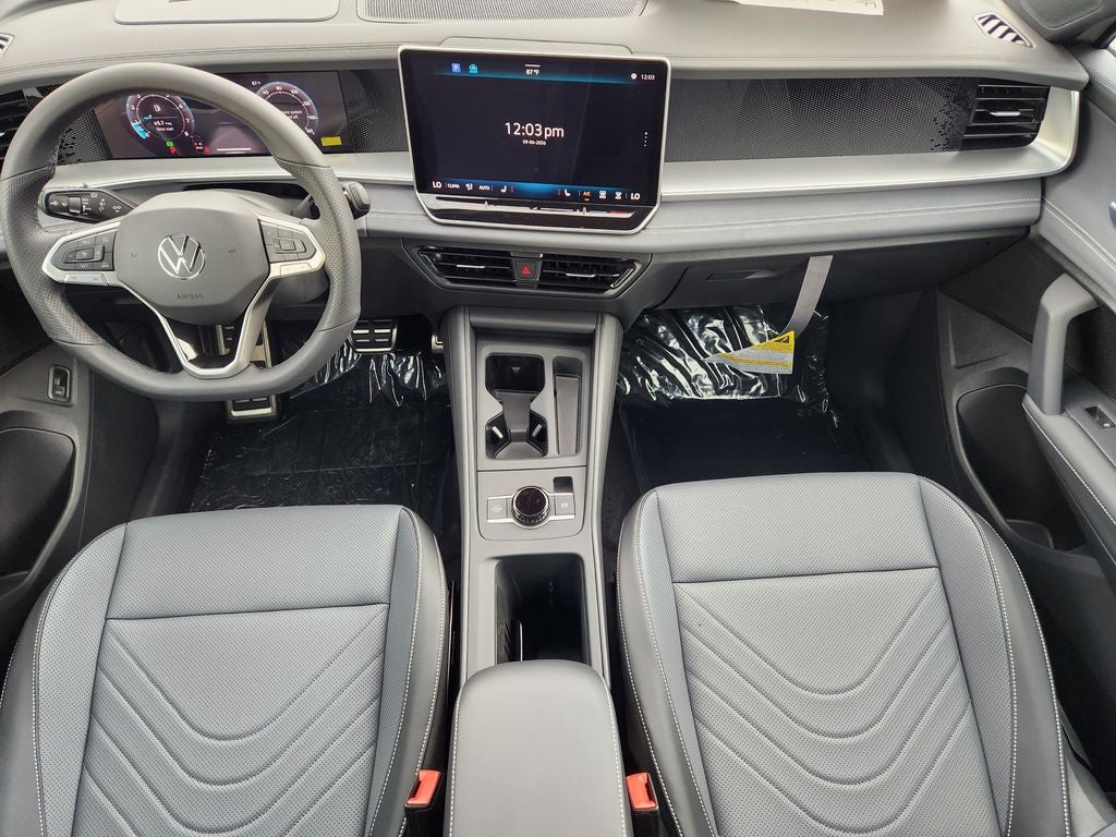 2026 Volkswagen Tiguan 2.0T SE R-Line Black