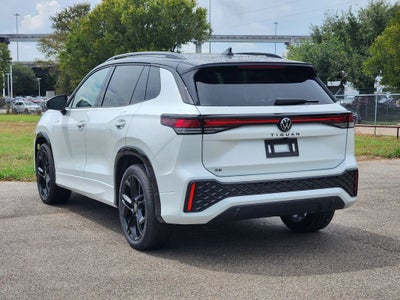2026 Volkswagen Tiguan SE R-Line Black