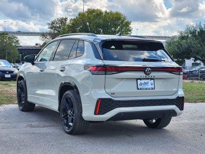 2026 Volkswagen Tiguan SE R-Line Black
