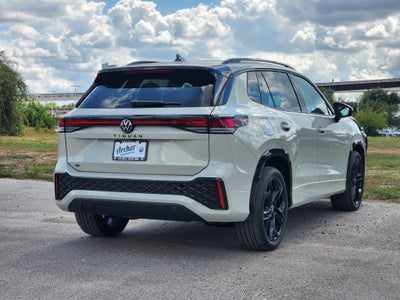 2026 Volkswagen Tiguan SE R-Line Black