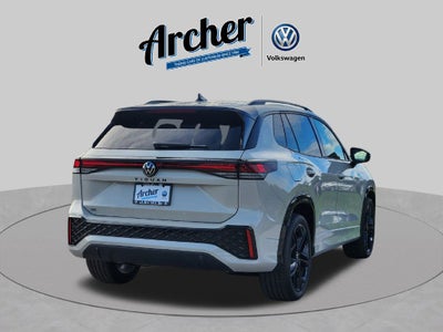 2026 Volkswagen Tiguan SE R-Line Black