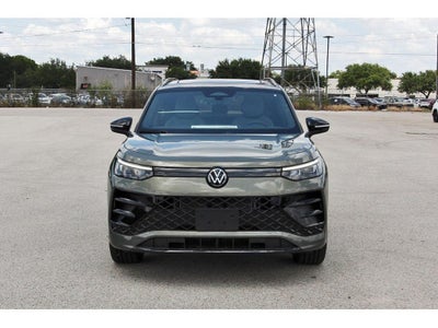 2026 Volkswagen Tiguan 2.0T SE R-Line Black