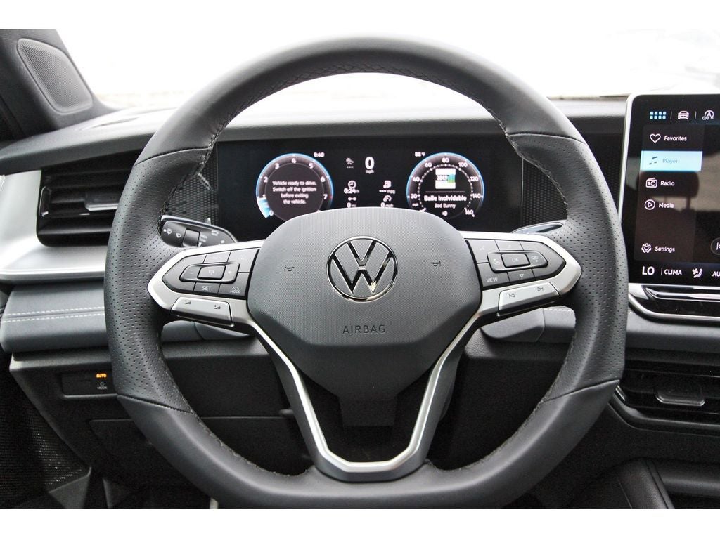 2026 Volkswagen Tiguan 2.0T SE R-Line Black