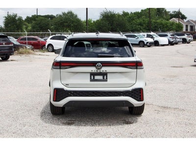 2026 Volkswagen Tiguan 2.0T SE R-Line Black