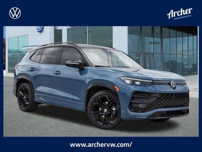 2026 Volkswagen Tiguan 2.0T SE R-Line Black