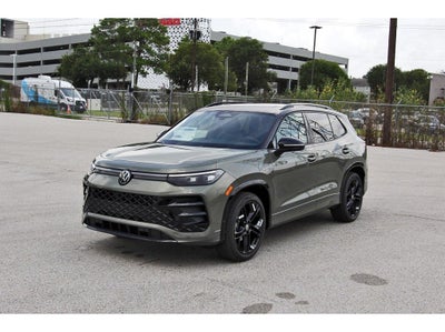 2026 Volkswagen Tiguan 2.0T SE R-Line Black