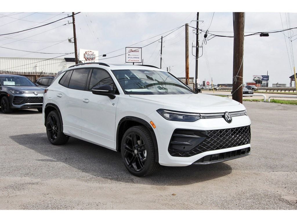 2026 Volkswagen Tiguan 2.0T SE R-Line Black