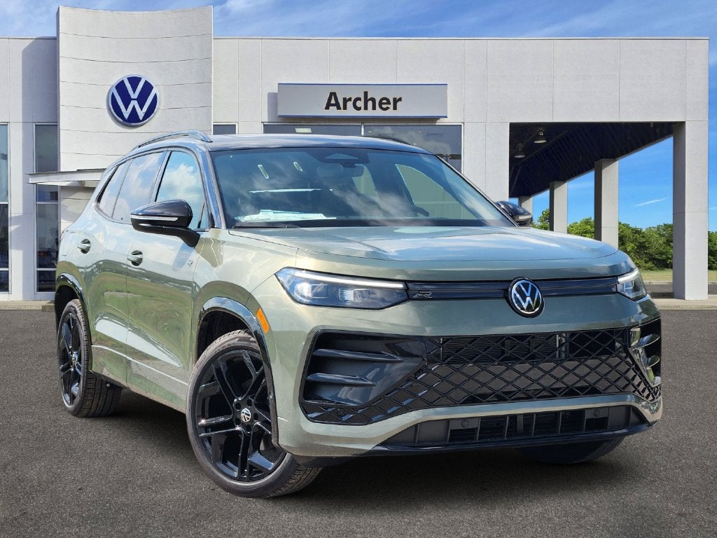 2026 Volkswagen Tiguan SE R-Line Black