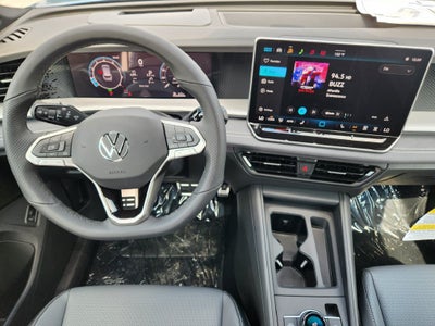 2026 Volkswagen Tiguan SE R-Line Black
