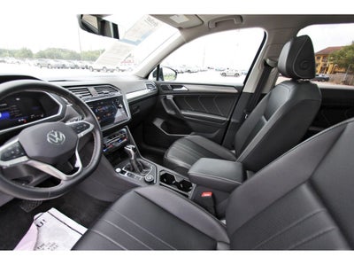 2024 Volkswagen Tiguan 2.0T SE