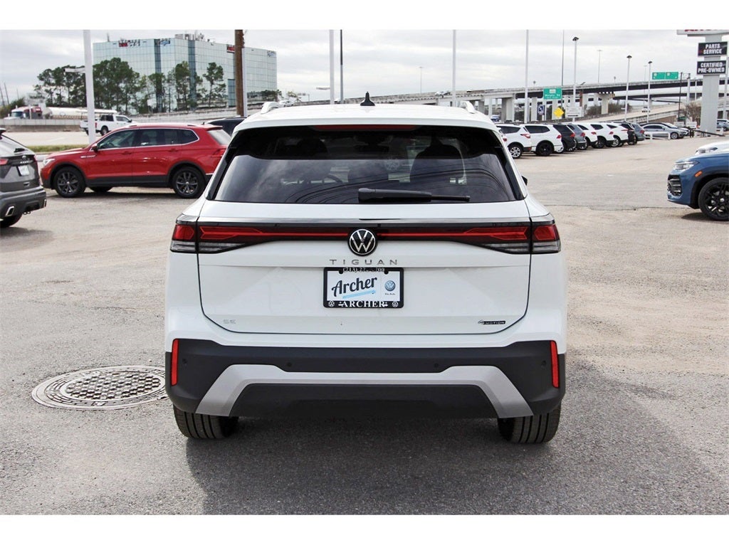 2026 Volkswagen Tiguan 2.0T SE