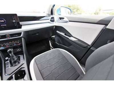 2026 Volkswagen Taos 1.5T SE