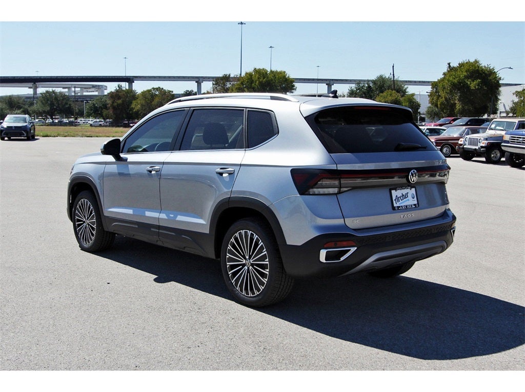 2025 Volkswagen Taos 1.5T SE