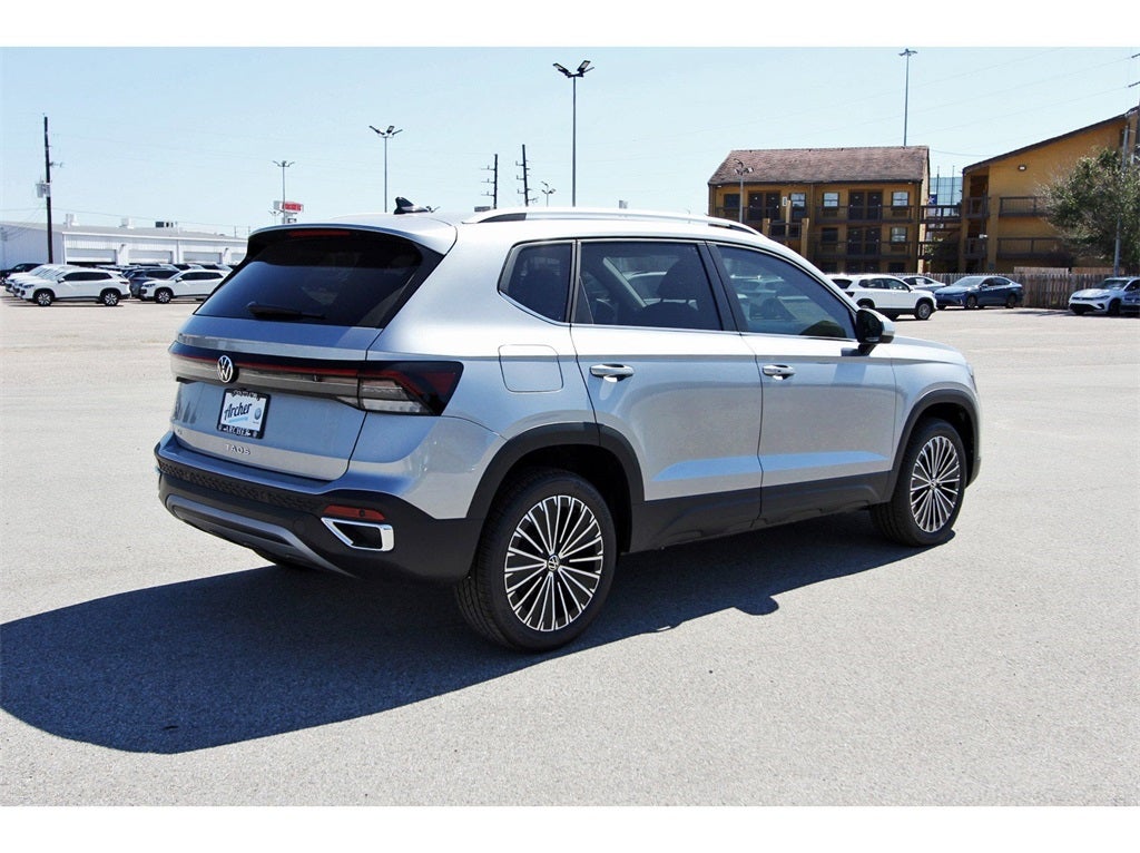 2025 Volkswagen Taos 1.5T SE