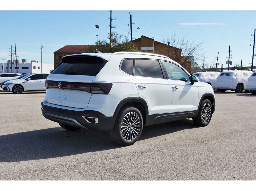 2025 Volkswagen Taos 1.5T SE