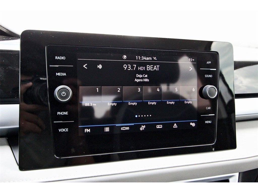 2025 Volkswagen Taos 1.5T SE