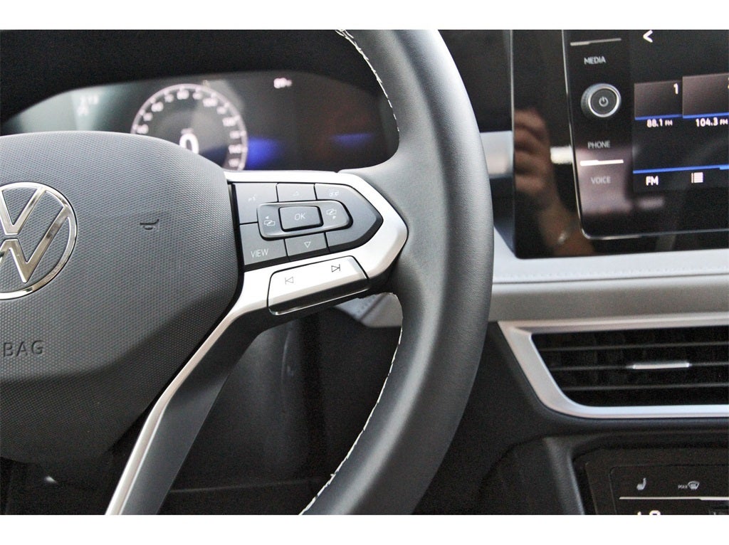 2026 Volkswagen Taos 1.5T SE