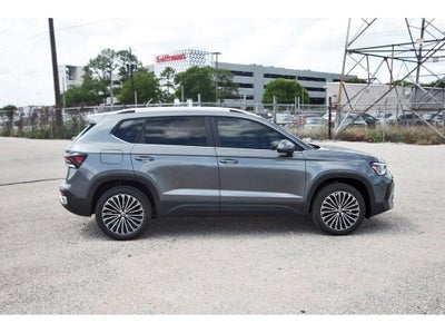 2026 Volkswagen Taos 1.5T SE